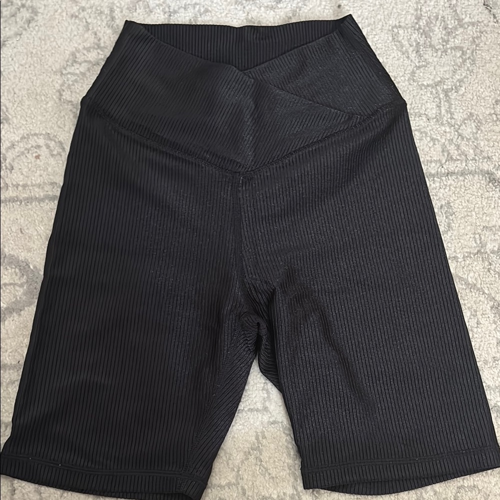 ✨Aerie Offline 7inch Bike Short